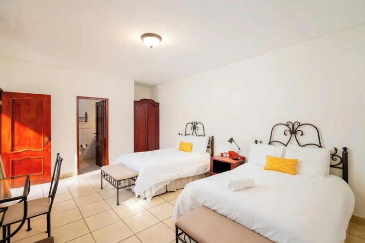 Comfort Quadruple room with courtyard view