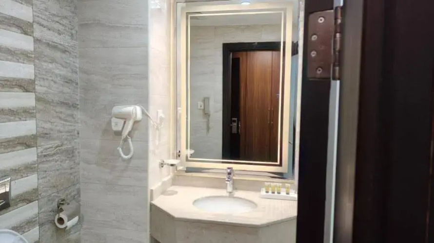 Kudi Tower Hotel