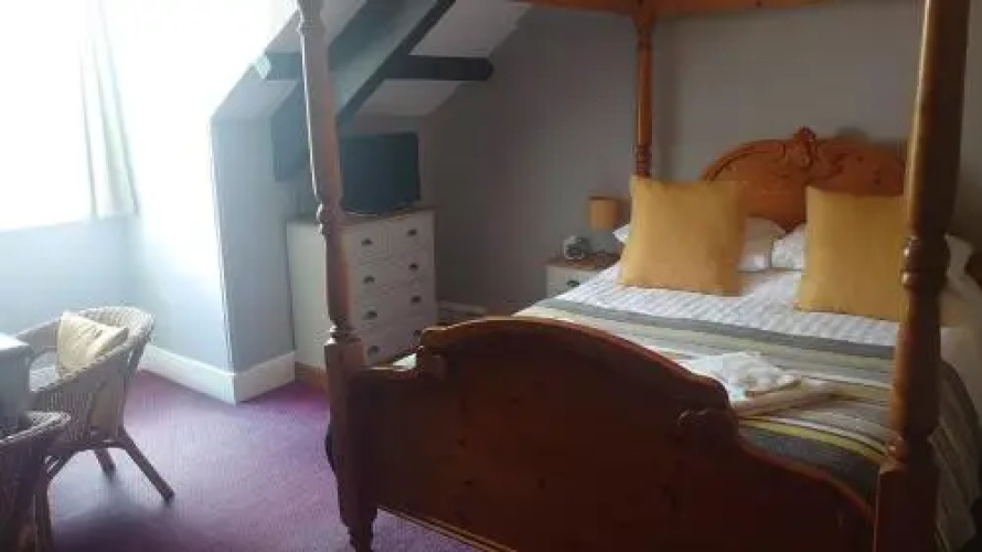 The Cornish Inn