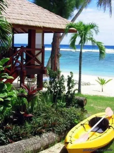 Raina Lagoon Villas