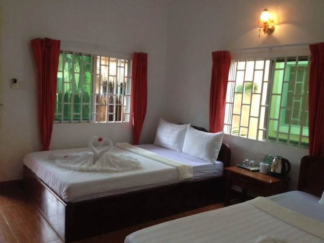 Relax Bungalows