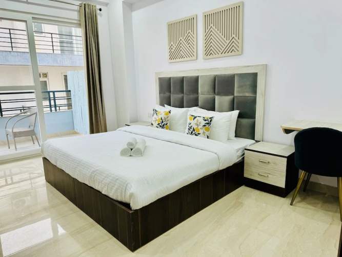 Zen Suites - Golf Course Road