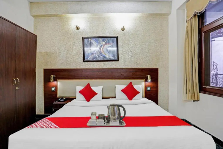 OYO Hotel Primero Near Aravali Biodiversity Park