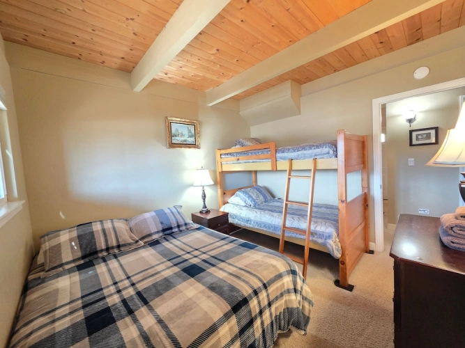 3 Bedrooms Standard room