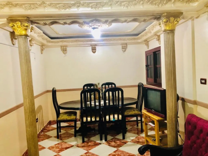 2 Bedroom Apt partial Sea View