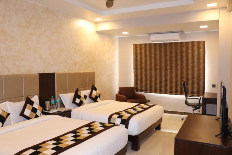 Deluxe Quadruple room