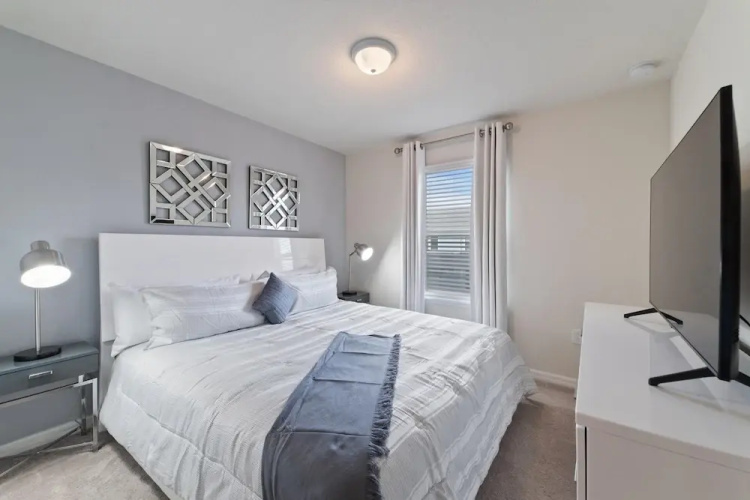 260 Jetty Way