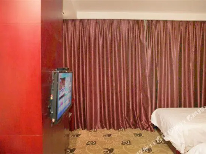 Yijia Business Hotel