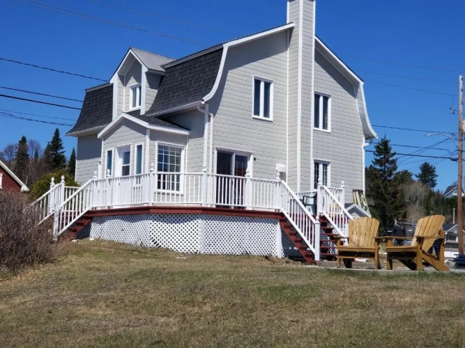 4 Bedrooms Chalet