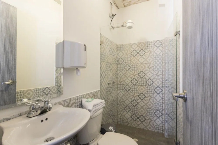 Gaston Coliving Hostel