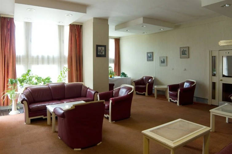 Amber Hotel Bavor