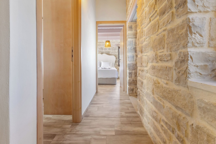 Phaistos Villas Elegant South Residence