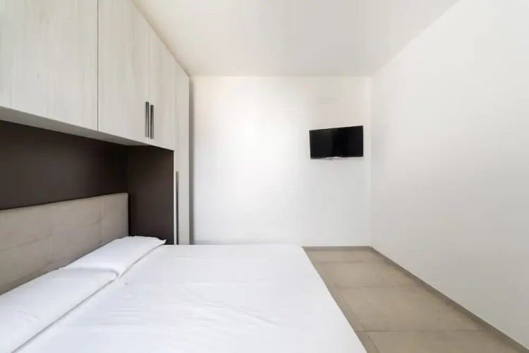 Quintino Apartments
