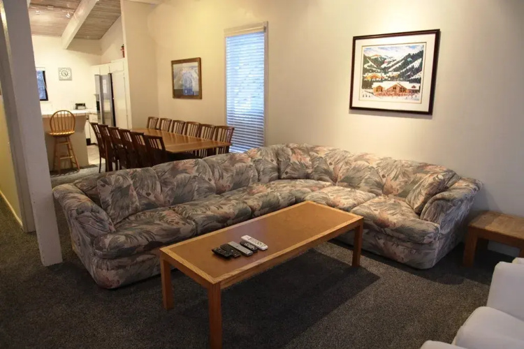 Mammoth West #116 Condo