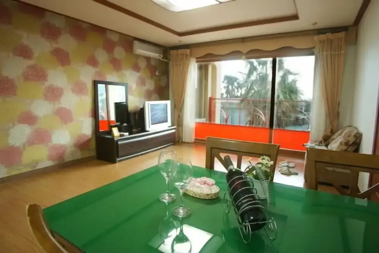 Olleh House