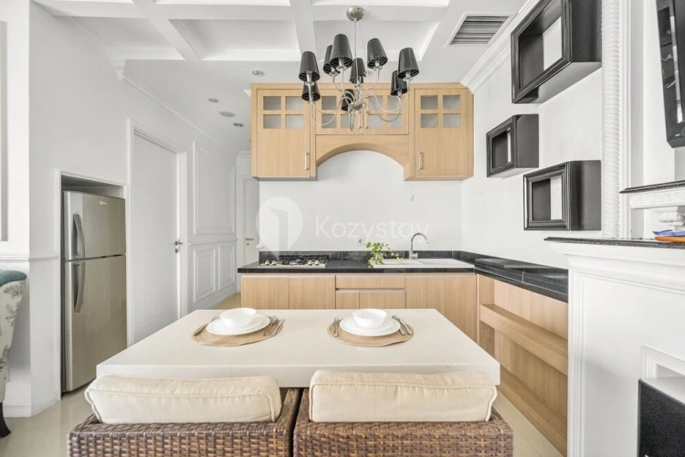 2 Bedrooms Apartment