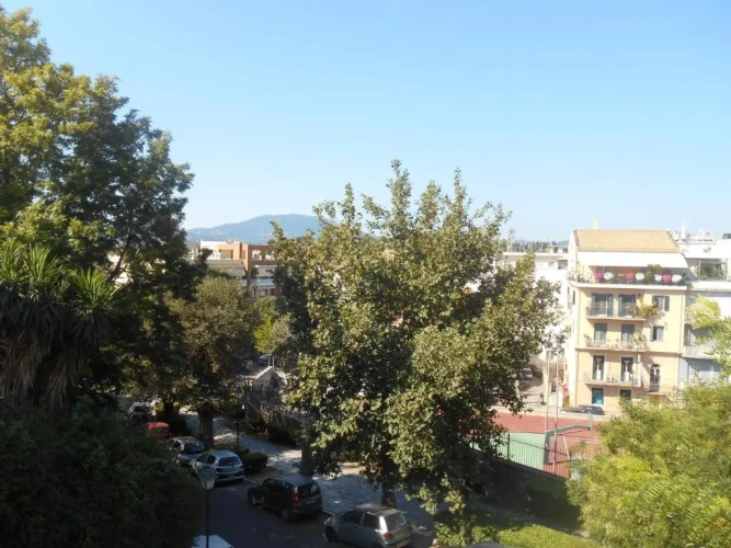 3 Bedrooms Apartment