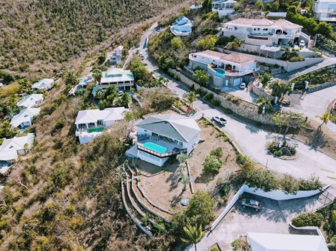 Villa Blue Dreams, Sublime Sea View, 5 min from Orient Bay Beach