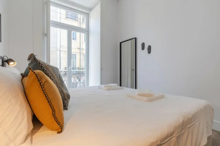 Ando Living - Abrantes 10 House