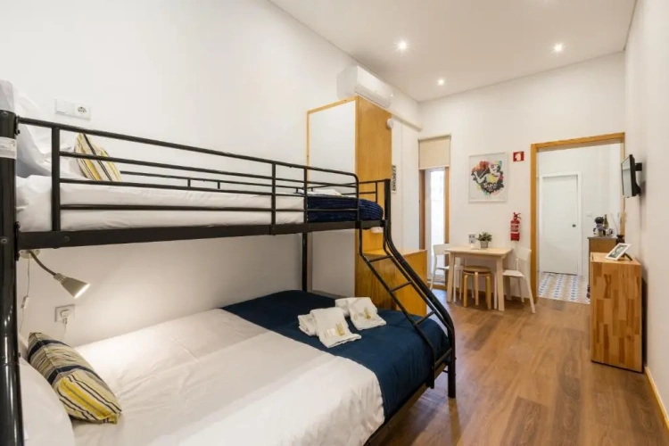 Basement Studio with pool view