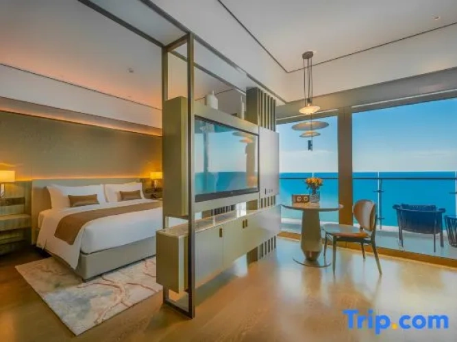 Double Junior Suite with ocean view