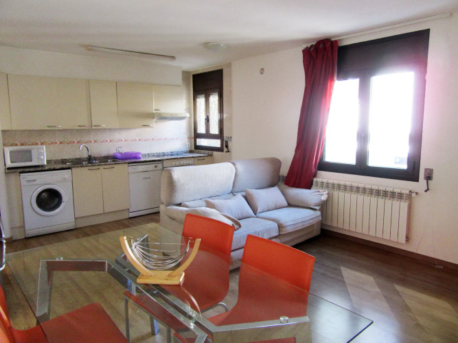 Apartamentos Pantebre 3000