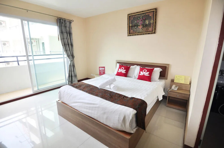 ZEN Rooms Aryan Suites