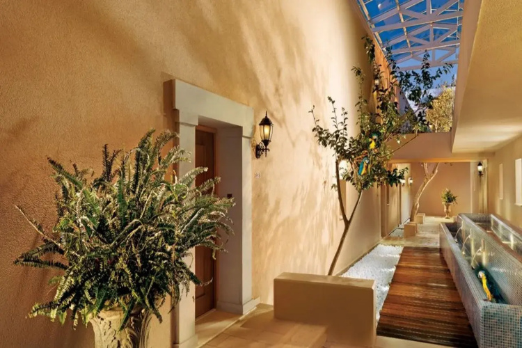 OH! All-Suite Hotel