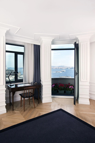 Karakoy Rooms
