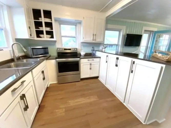 2 Bedrooms Villa