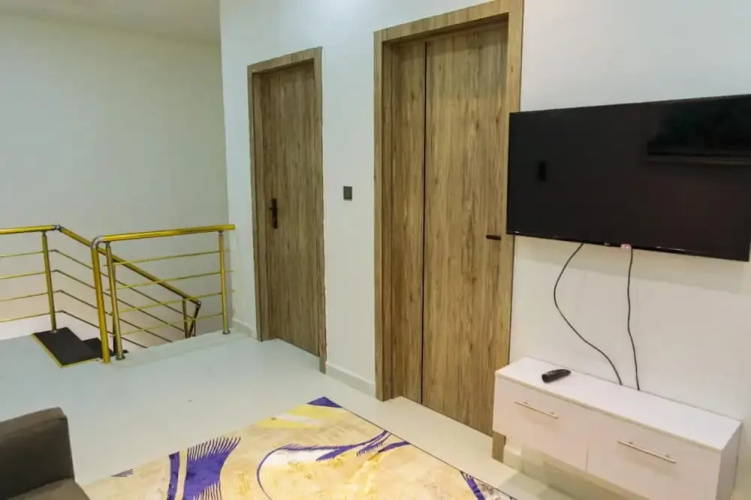 Immaculate 4-bed Apartment in Lekki