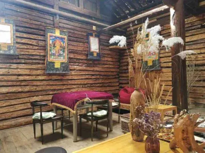 Lanse Bi'an Inn