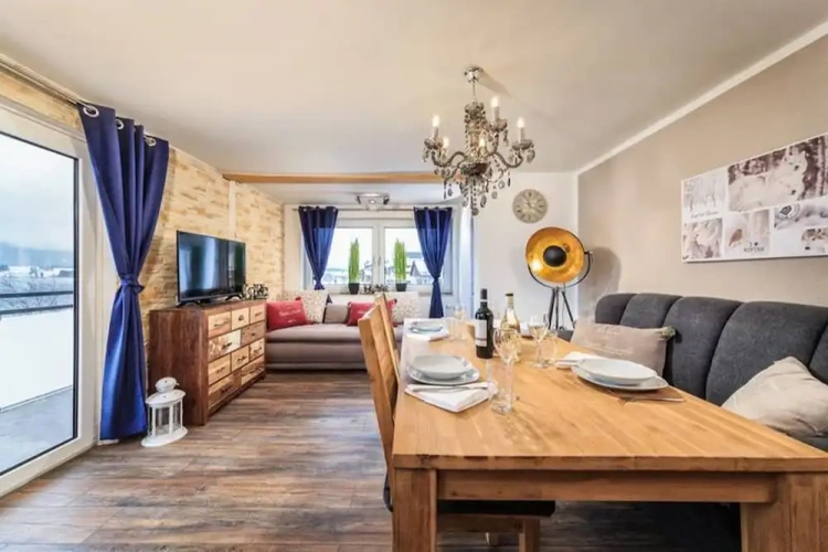 Apartment with balcony