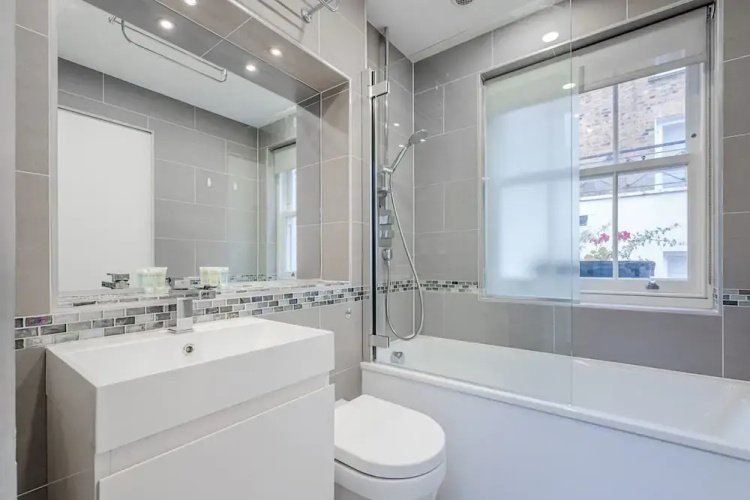 Stanhope Mews Style - 4sms