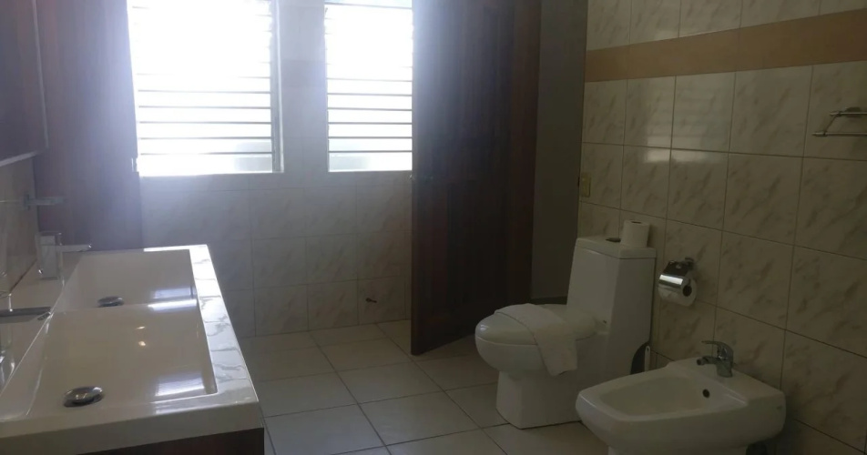 Meili Beach Resort