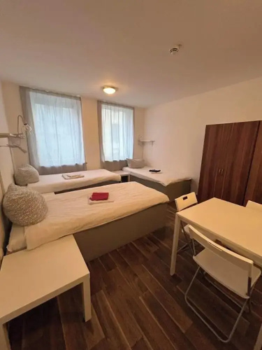 2-Rent Group Hostel Apartments SEN14