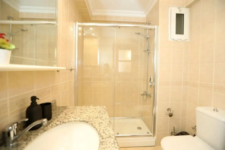 Spacious and Central Flat in Sisli