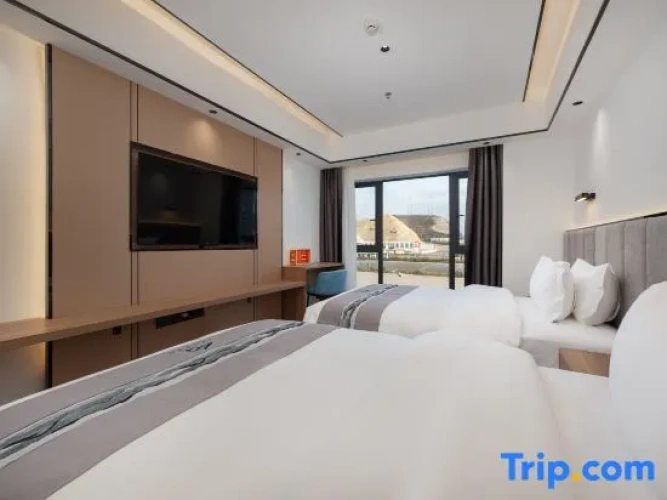 Deluxe Double Suite