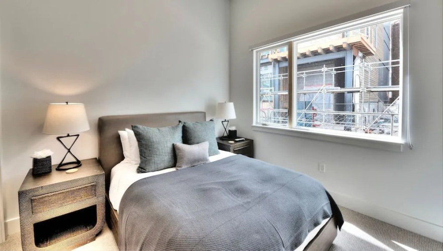 Apex 501 - 3 Br Condo