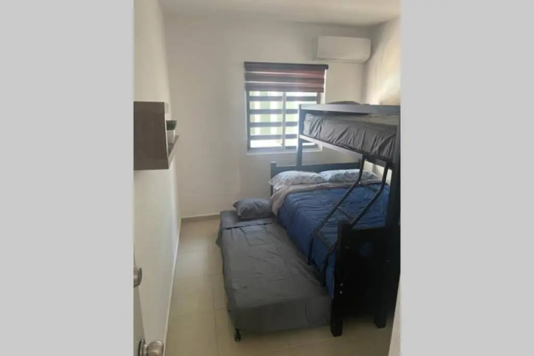La Casa del Arbol -4bed 3 bath