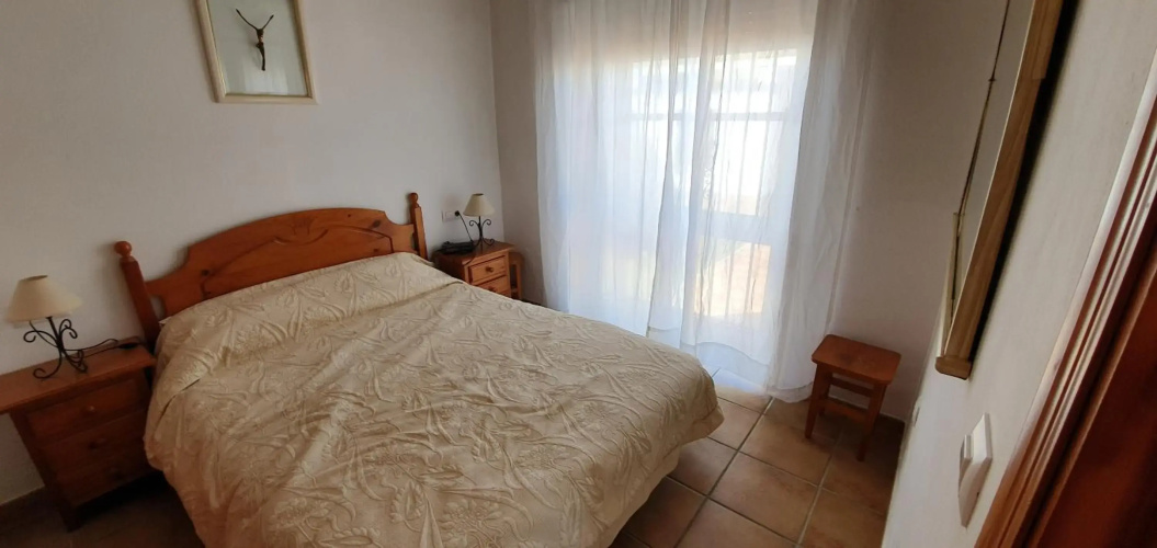 Casa con jardín privado cerca de la playa, para descansar y relajarse