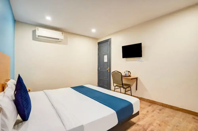 Hotel Twamev residency Uttam Nagar
