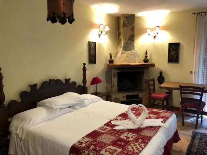 1 Bedroom Double Apartment