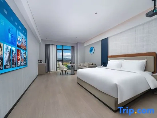 Standard Double room with city view