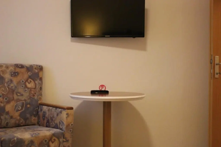 Standard Twin room with balcony