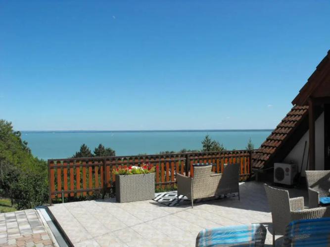 Ezüsthíd Apartman