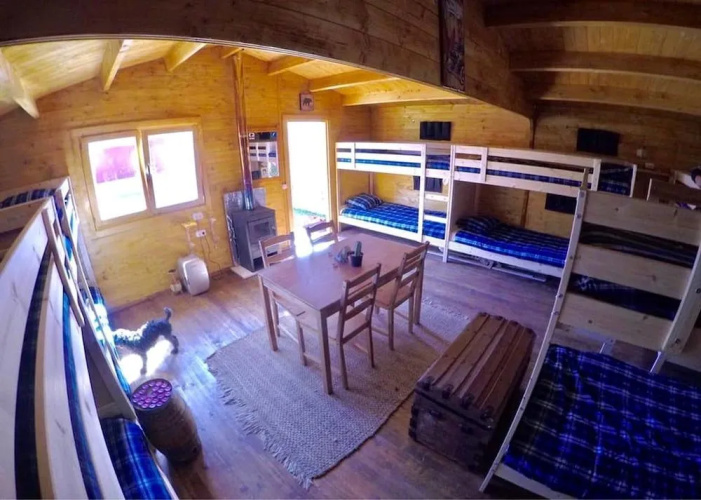 7 Waves Surf Hostel