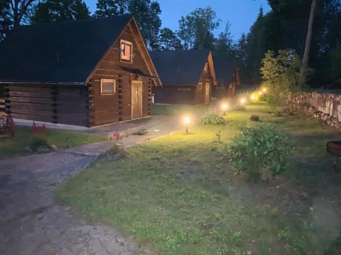 Cottage with river view