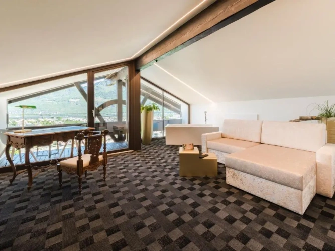 Suite with balcony and with view