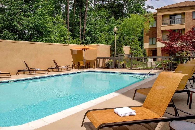 1 Bedroom Single Suite
